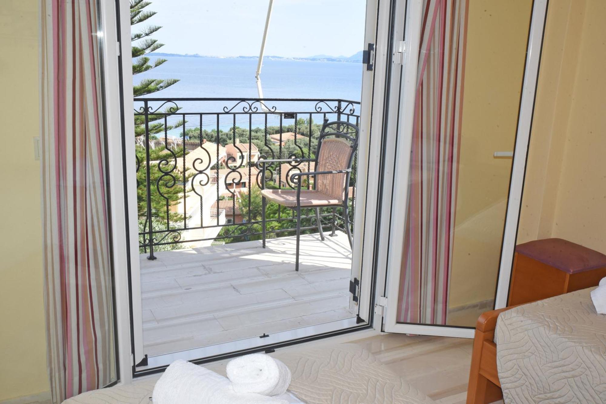 Butterfly Barbati Apartments Dış mekan fotoğraf